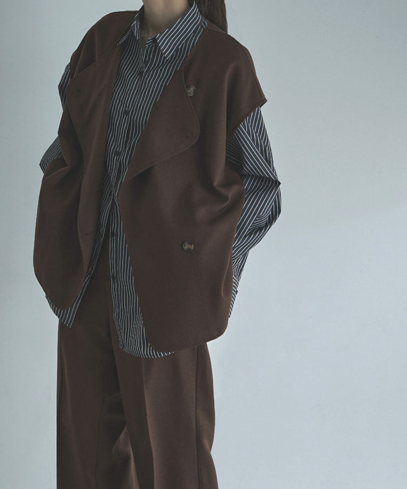 {"color":"\u30d6\u30e9\u30a6\u30f3","info":"model\uff1aH170cm size\uff1aM"}