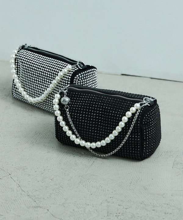 {"color":"\u30d6\u30e9\u30c3\u30af","info":""}