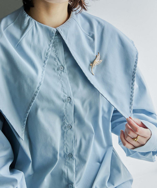 {"color":"\u30b4\u30fc\u30eb\u30c9","info":""}