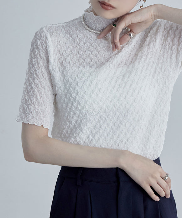 {"color":"\u30aa\u30d5\u30db\u30ef\u30a4\u30c8","info":"model\uff1aH170cm size\uff1aM"}