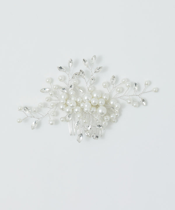 {"color":"\u30b7\u30eb\u30d0\u30fc","info":""}