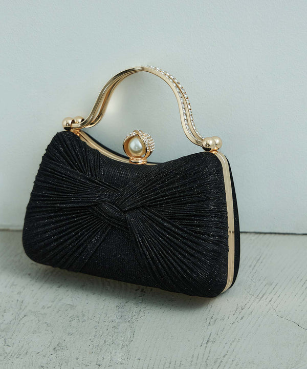 {"color":"","info":""}