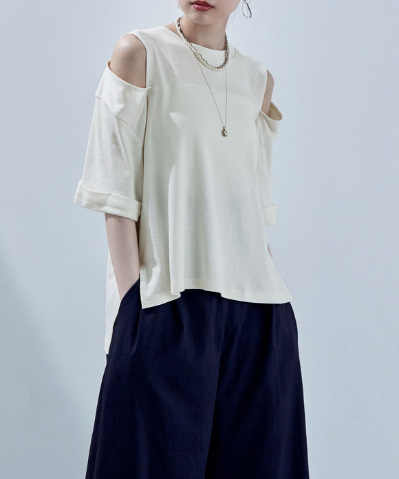 {"color":"\u30aa\u30d5\u30db\u30ef\u30a4\u30c8","info":"model\uff1aH170cm size\uff1aM-L"}