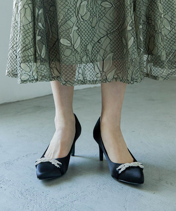 niana クロスパールパンプス ブラック