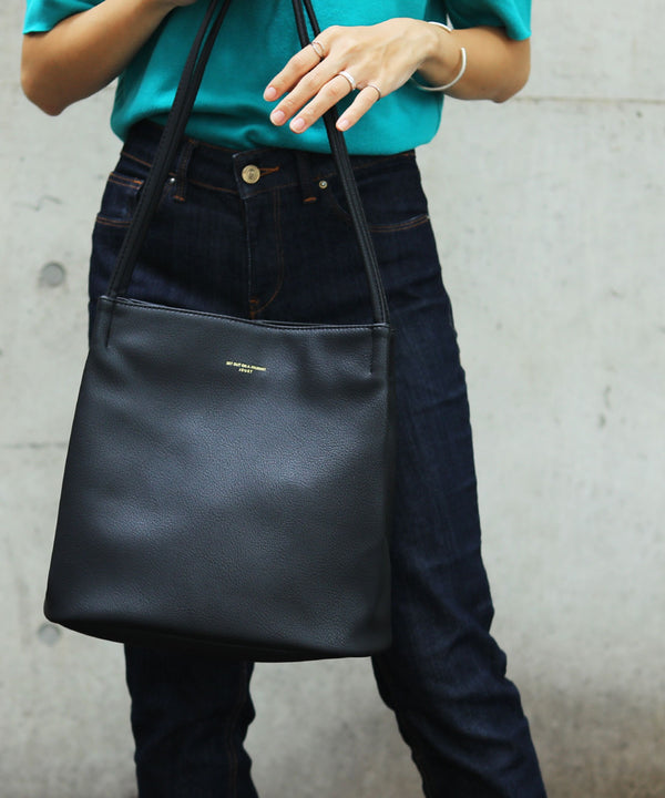 Fashion Letter フェイクレザートートバッグ ブラック