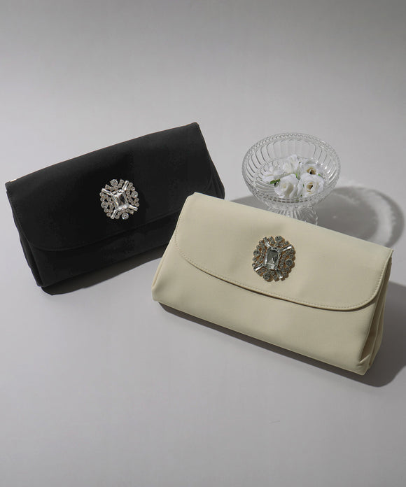 niana 大振りビジューの華やか パーティーバッグ ベージュ