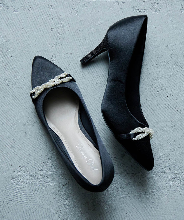 niana クロスパールパンプス