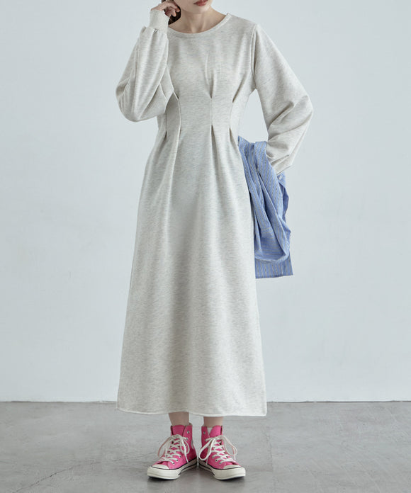 {"color":"\u30aa\u30fc\u30c8\u30df\u30fc\u30eb","info":"model\uff1aH170cm size\uff1aF"}