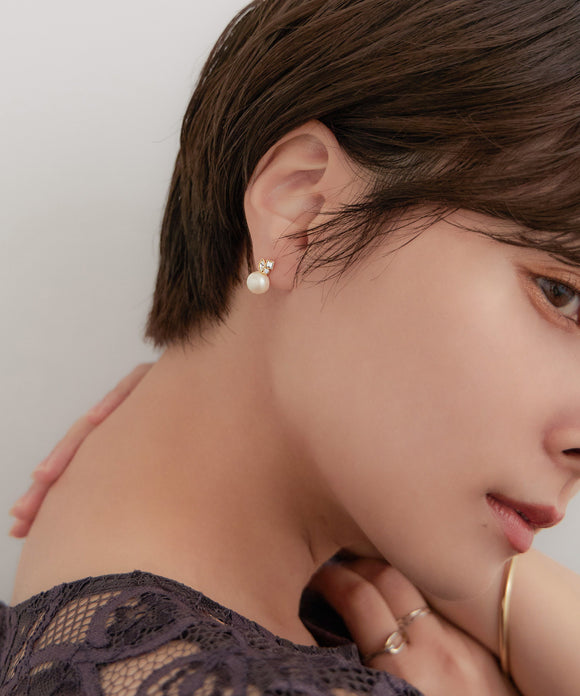 niana ビジューパールセラミックピアス ゴールド