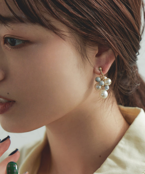 {"color":"\u30a2\u30a4\u30dc\u30ea\u30fc","info":""}