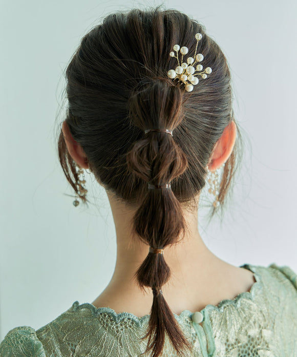 {"color":"\u30aa\u30d5\u30db\u30ef\u30a4\u30c8","info":""}