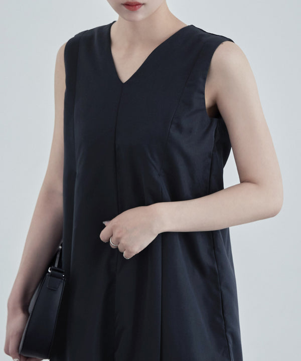 {"color":"\u30cd\u30a4\u30d3\u30fc","info":"model\uff1aH163 size\uff1aM"}