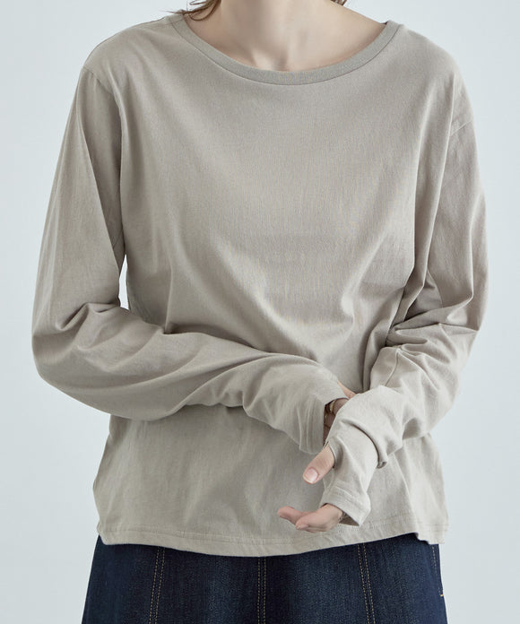 {"color":"\u30b0\u30ec\u30fc\u30b8\u30e5","info":"model\uff1aH170cm size\uff1aM"}