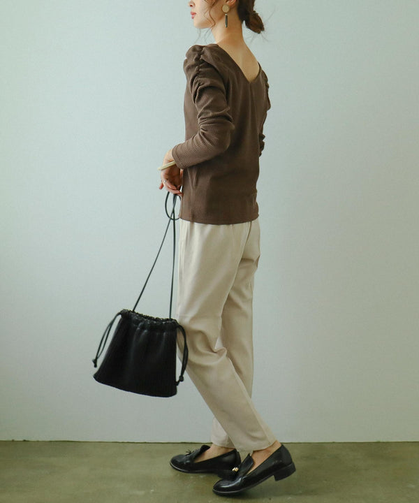 Fashion Letter カットリブパフショルダーカットソー ブラウン