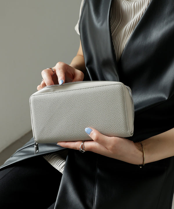 {"color":"\u30e9\u30a4\u30c8\u30b0\u30ec\u30fc","info":"model\uff1aH171cm size\uff1aF"}