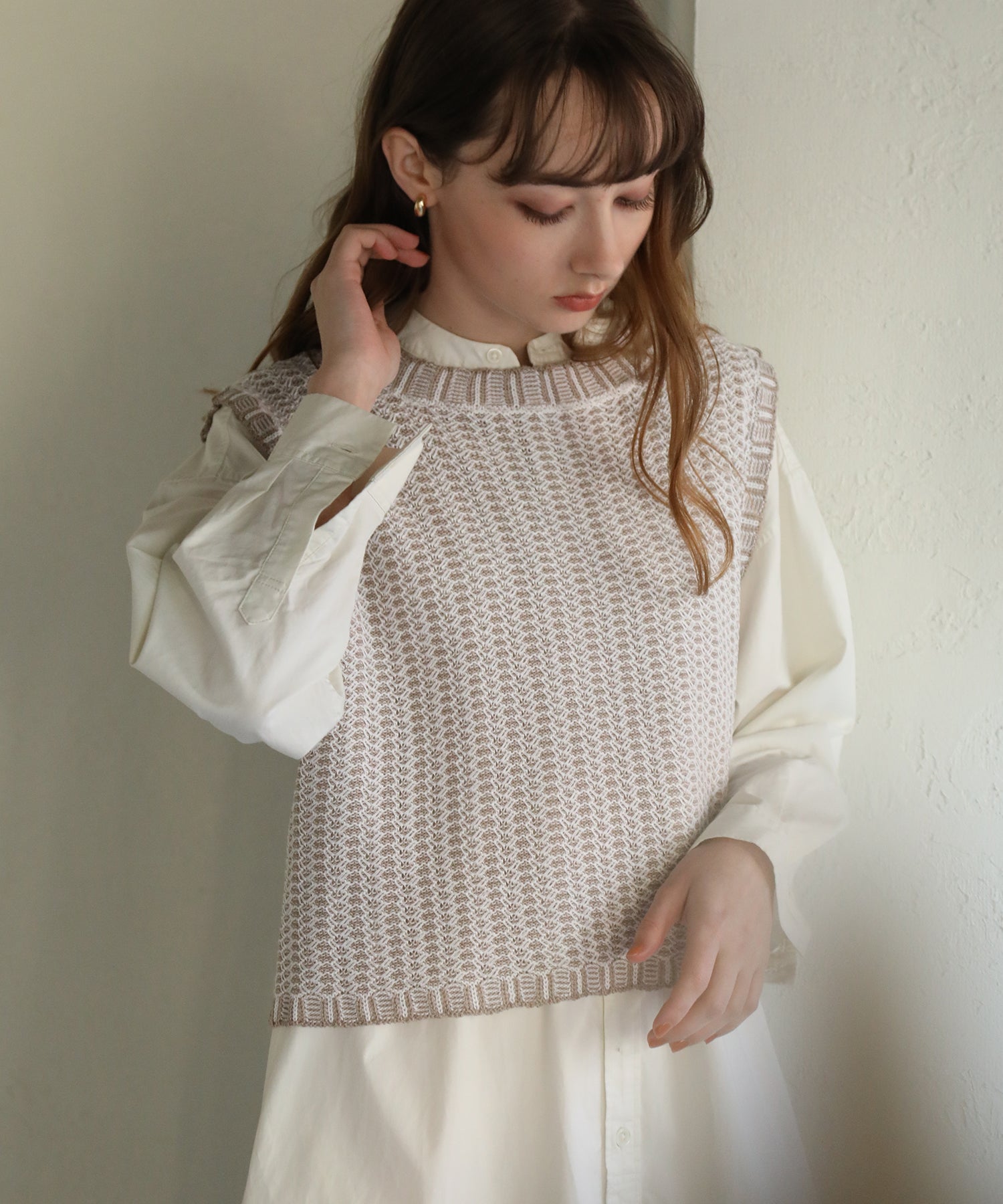 麻タッチ/ショート丈 配色ニットベスト｜ベスト - aity