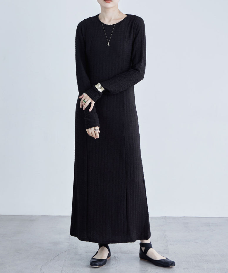 {"color":"\u30d6\u30e9\u30c3\u30af","info":"model\uff1aH170cm size\uff1aF"}