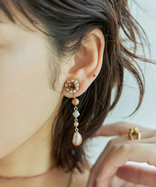 {"color":"\u30d6\u30e9\u30a6\u30f3","info":"model\uff1aH171cm size\uff1aF"}