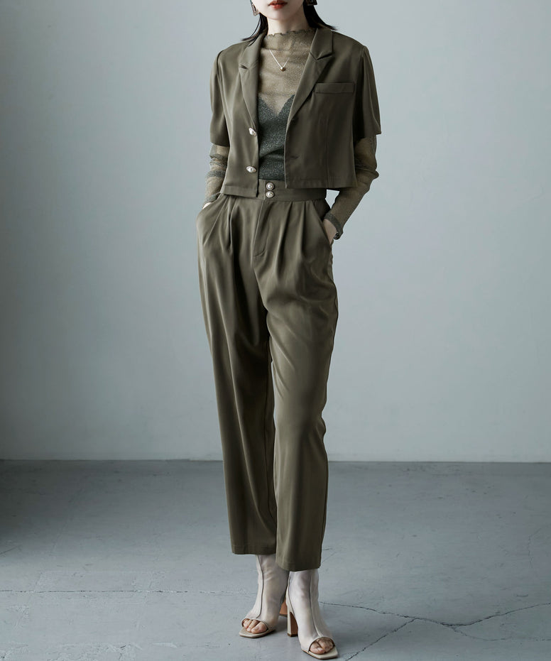 {"color":"\u30ab\u30fc\u30ad","info":"model\uff1aH170cm size\uff1aM"}
