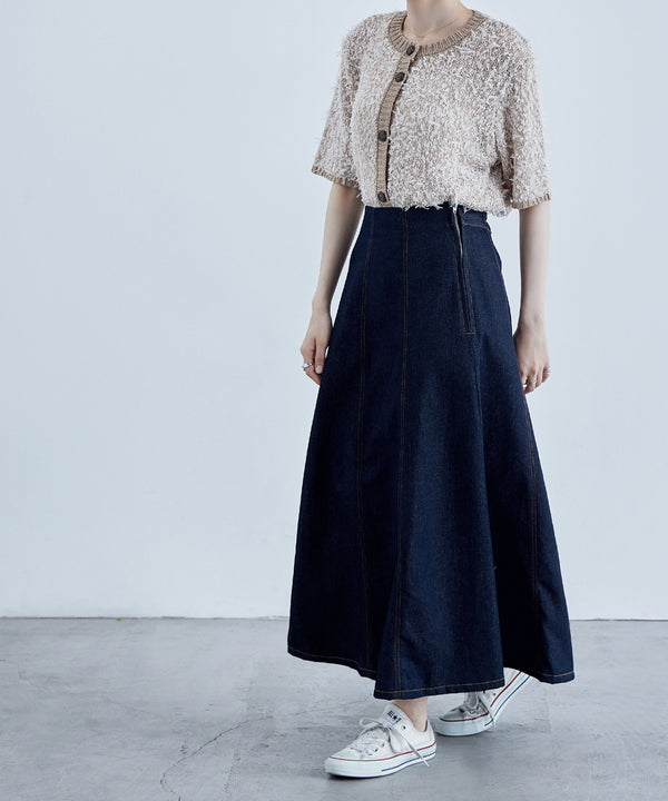 {"color":"\u30d9\u30fc\u30b8\u30e5","info":"model\uff1aH170cm size\uff1aM"}