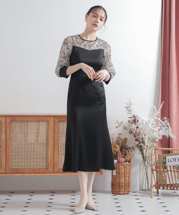 {"color":"\u30aa\u30d5\u30db\u30ef\u30a4\u30c8","info":"model\uff1aH168cm size\uff1a9\u53f7"}