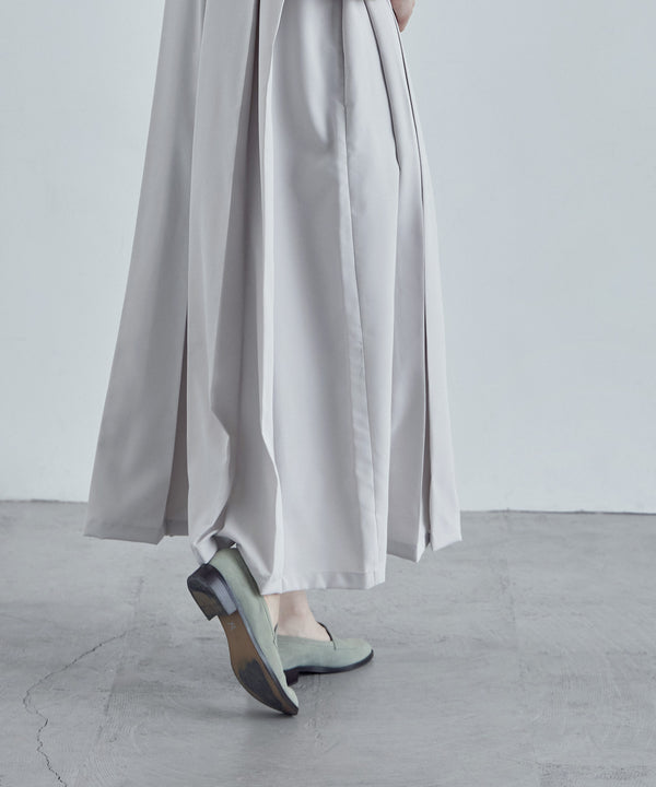 {"color":"\u30e9\u30a4\u30c8\u30b0\u30ec\u30fc","info":"model\uff1aH170cm size\uff1aM"}