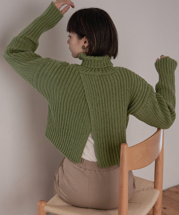 {"color":"\u30aa\u30ea\u30fc\u30d6","info":"model\uff1aH163.5cm size\uff1aM"}