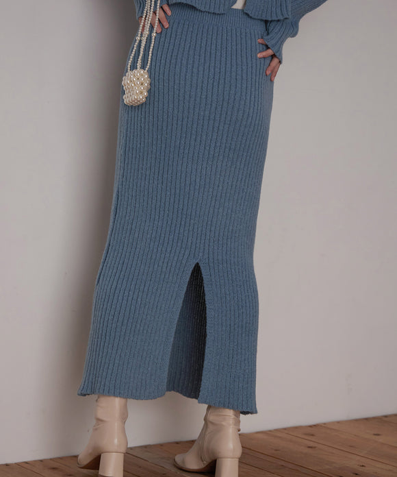 {"color":"\u30d6\u30eb\u30fc","info":"model\uff1aH163.5cm size\uff1aM"}