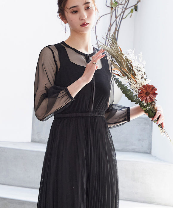 {"color":"\u30d6\u30e9\u30c3\u30af","info":"model\uff1aH171 B83 W62 H89 size\uff1aM"}