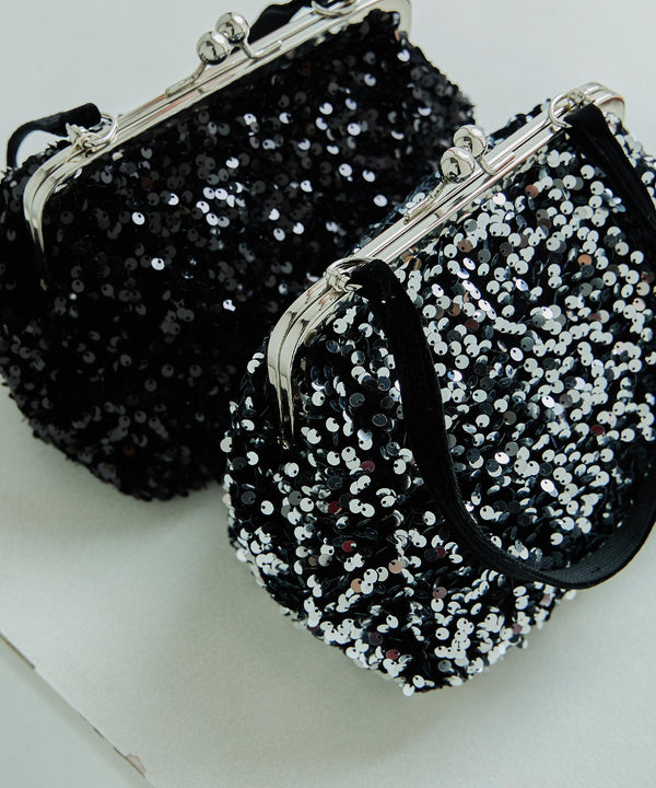 {"color":"\u30b7\u30eb\u30d0\u30fc","info":""}