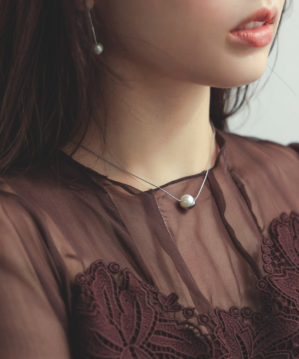 {"color":"\u30b7\u30eb\u30d0\u30fc","info":""}