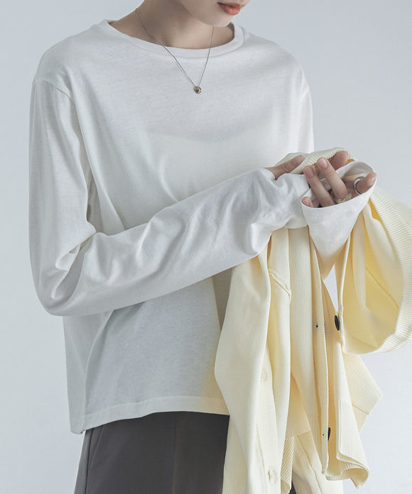 {"color":"\u30aa\u30d5\u30db\u30ef\u30a4\u30c8","info":"model\uff1aH170cm size\uff1aM"}
