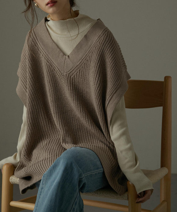 Fashion Letter 5GGVネックバルーンベスト モカ