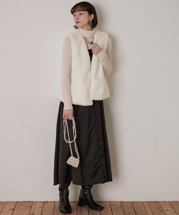 {"color":"\u30a2\u30a4\u30dc\u30ea\u30fc","info":"model\uff1aH163.5cm size\uff1aM"}