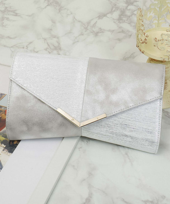 niana シャイニーレザー異素材切替クラッチバッグ グレー