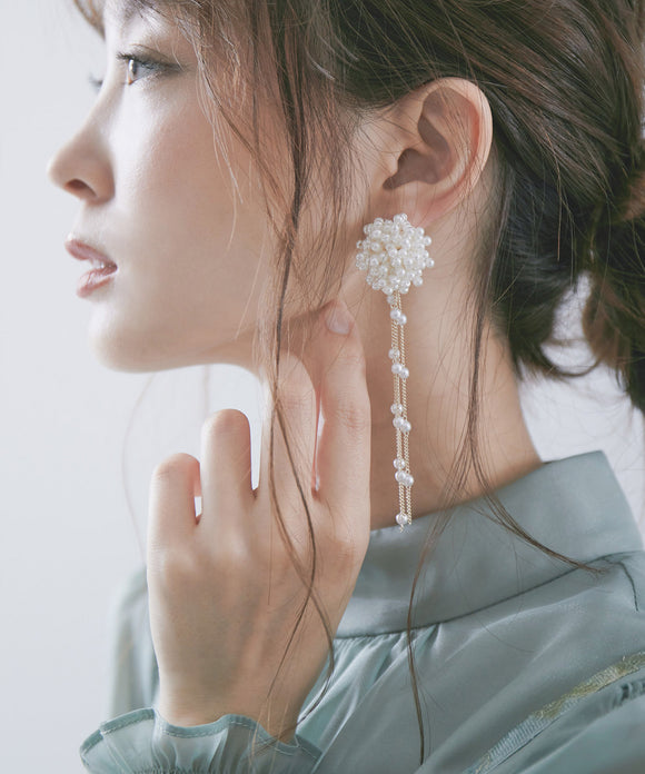 niana パールタッセルイヤリング ベージュ