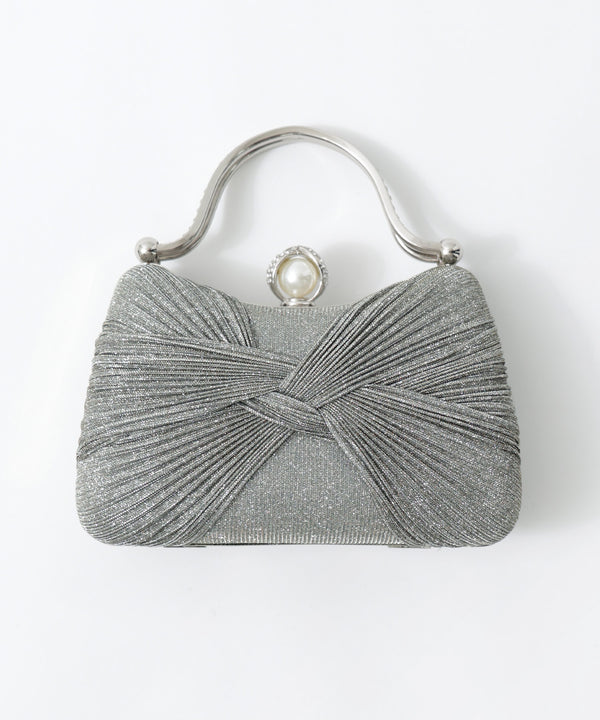 {"color":"\u30b7\u30eb\u30d0\u30fc","info":""}