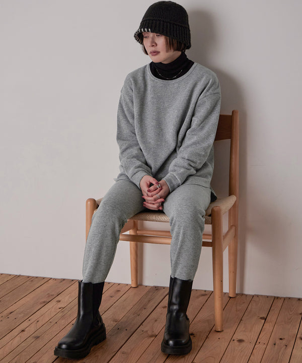 {"color":"\u30b0\u30ec\u30fc","info":"model\uff1aH161cm size\uff1aM-L"}