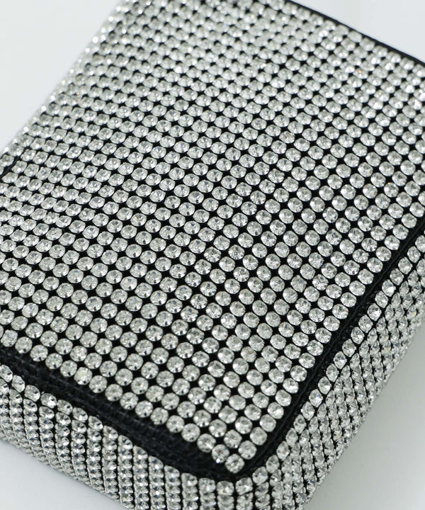 {"color":"","info":""}