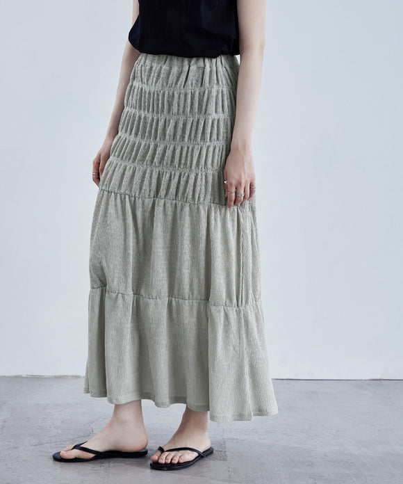 {"color":"\u30b0\u30ec\u30fc\u30b8\u30e5","info":"model\uff1aH170cm size\uff1aM"}